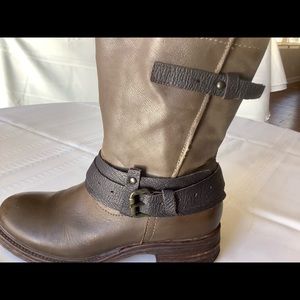 *PRICE DROP* OTBT Caswell Leather Moto Boot